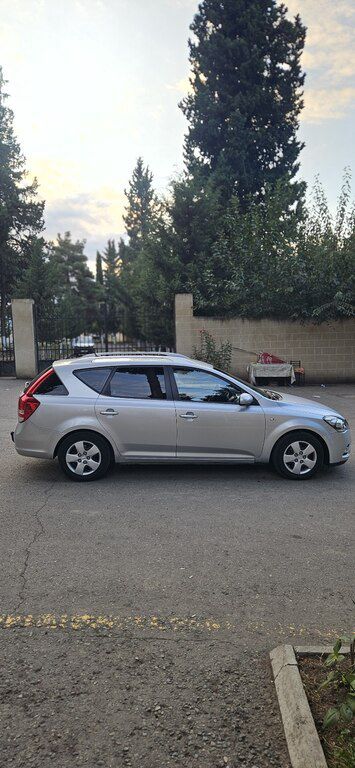 Kia Ceed SW, 1.4 L, 2010 il, 283 000 km — Avtomobillər, Tovuz (3)