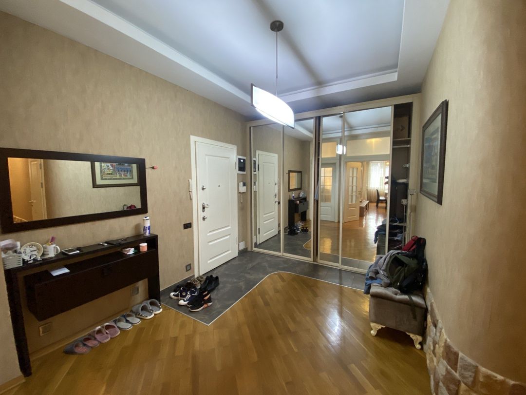 İcarəyə verilir 4 otaqlı yeni tikili 160 m² — Mənzil, Bakı (2)