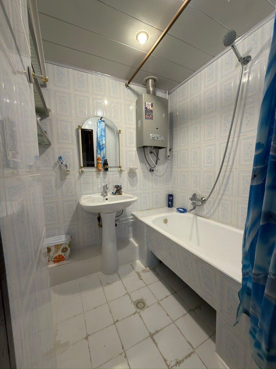 Satılır 2 otaqlı köhnə tikili 60 m² — Mənzil, Bakı (11)
