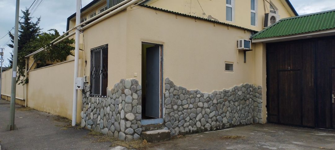 İcarəyə verilir 1 otaqlı həyət evi/bağ evi 25 m² — Ev, villa, Bakı (4)