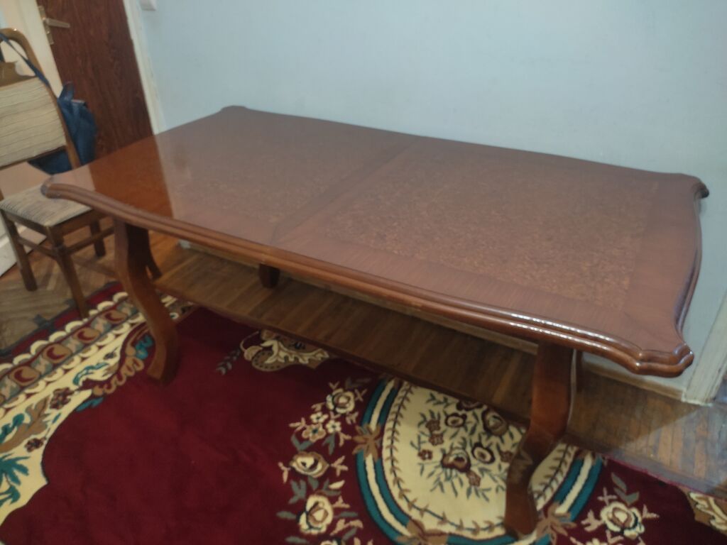 Klassik üslubda böyük yemək masası - Material: taxta karkas, üst — Masalar, Bakı