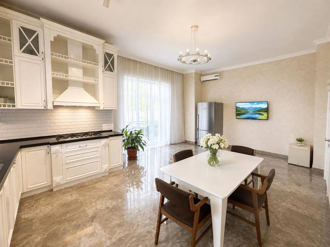 Satılır 5 otaqlı həyət evi/bağ evi 480 m² — Ev, villa, Bakı (11)
