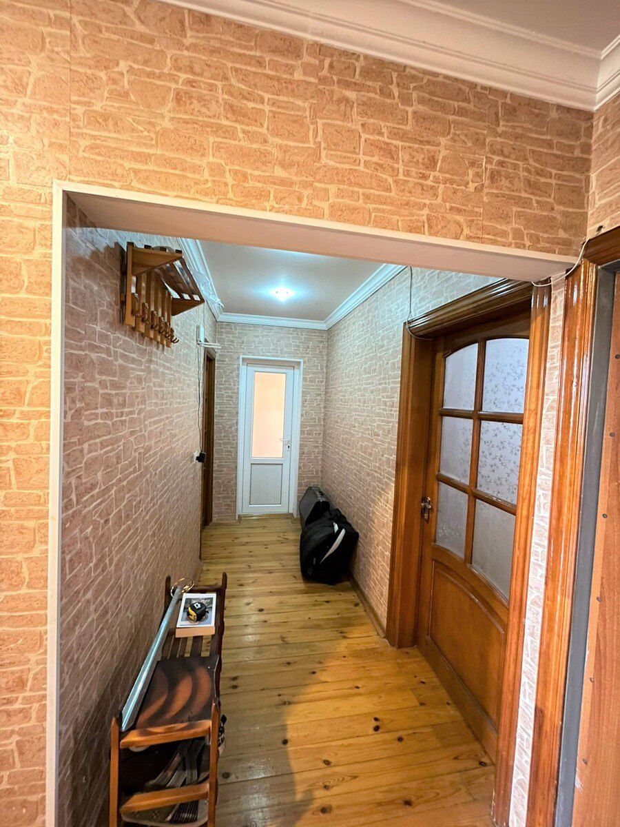 Satılır 2 otaqlı köhnə tikili 60 m² — Mənzil, Bakı (11)