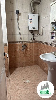 Satılır 2 otaqlı 60 m² köhnə tikili Bakı — Mənzil (5)