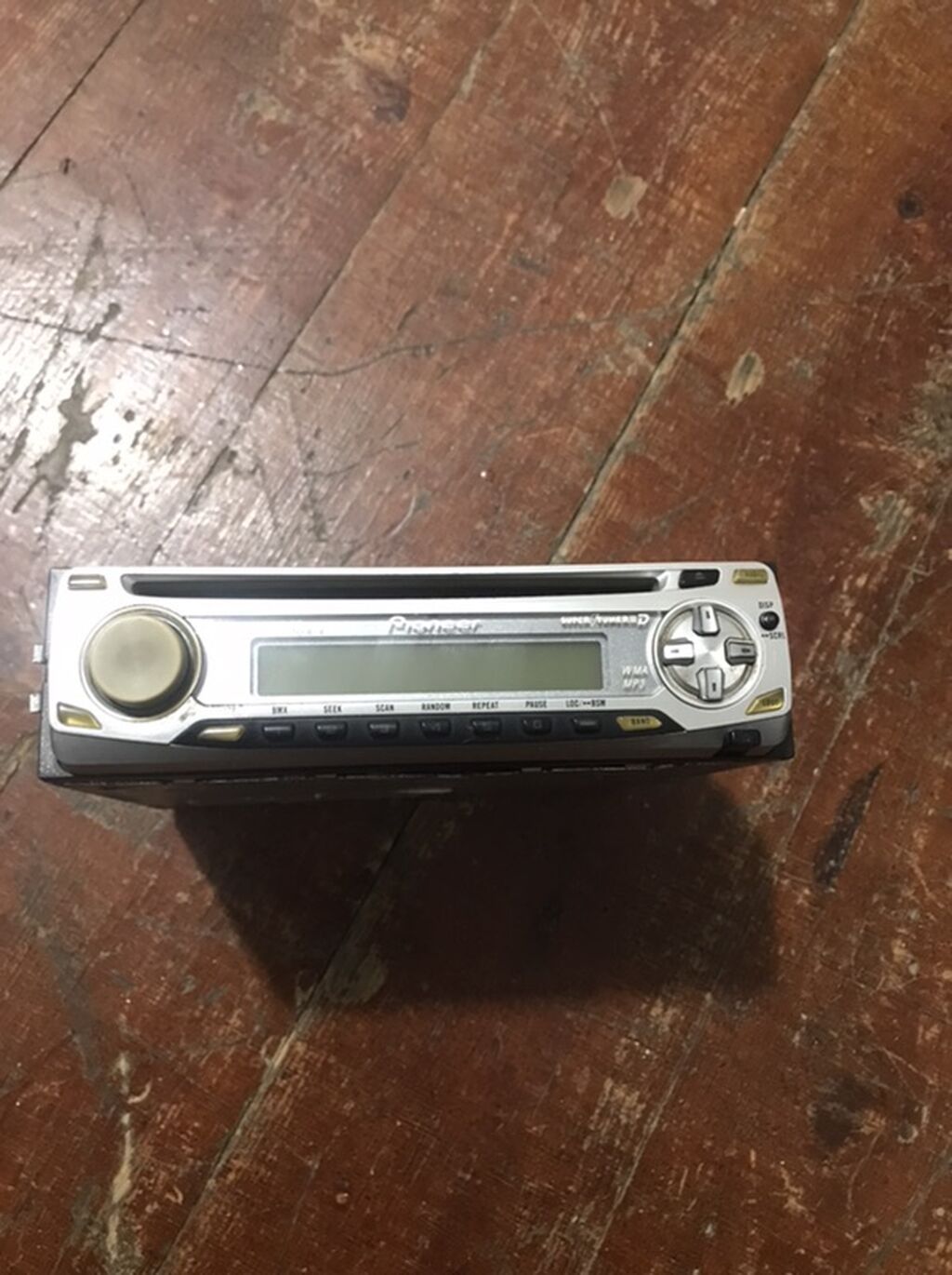 Pioneer DEH-3750MP avtomobil maqnitofonu biden sesi çixmir baska hec — Avtomobil akustikası, Bakı (5)