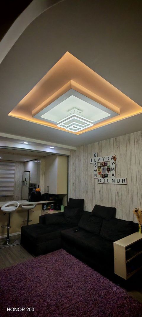 Satılır 3 otaqlı köhnə tikili 50 m² — Bakı