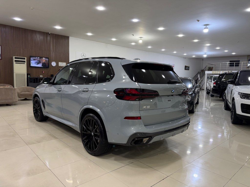 BMW X5, 3.0 L, 2024 il, 28 000 km — Avtomobillər, Bakı (7)