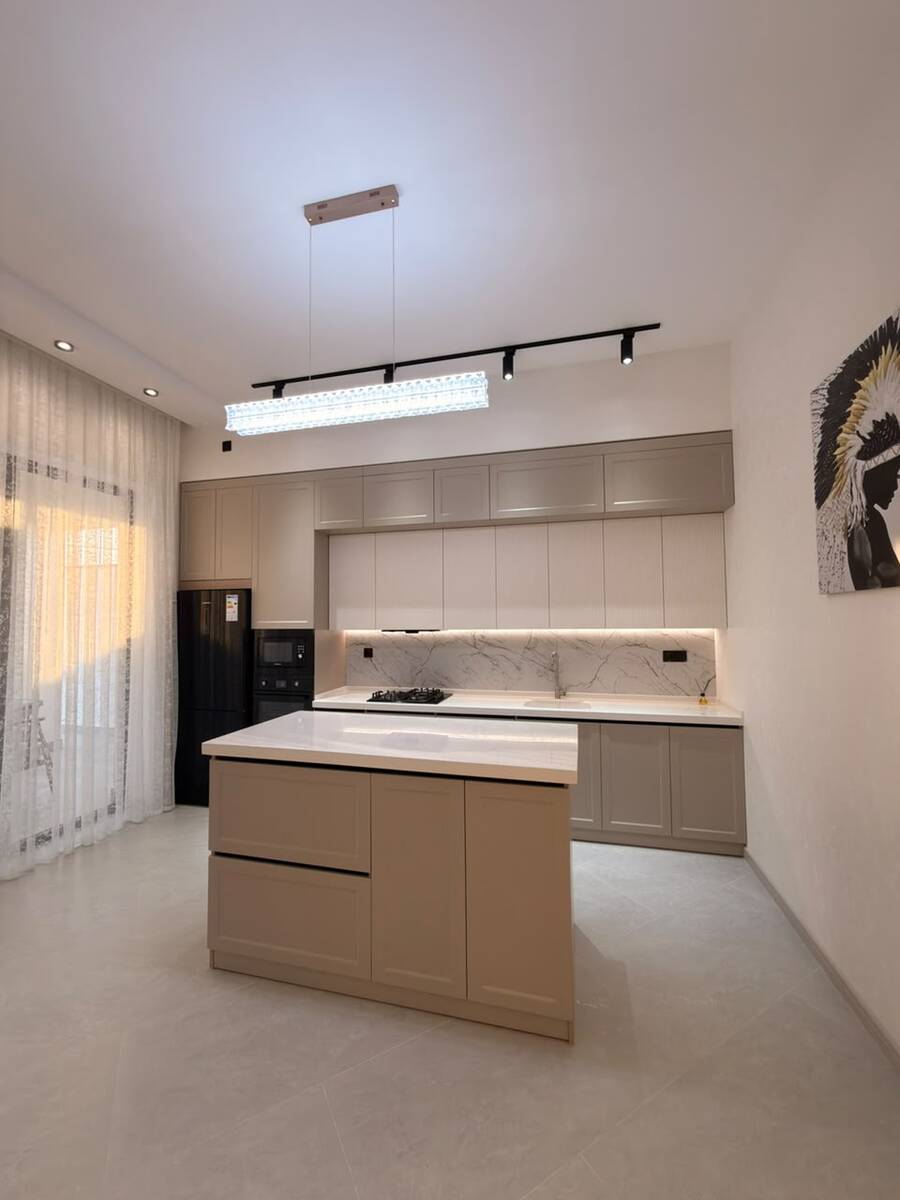 Satılır 5 otaqlı həyət evi/bağ evi 220 m² — Ev, villa, Bakı (12)