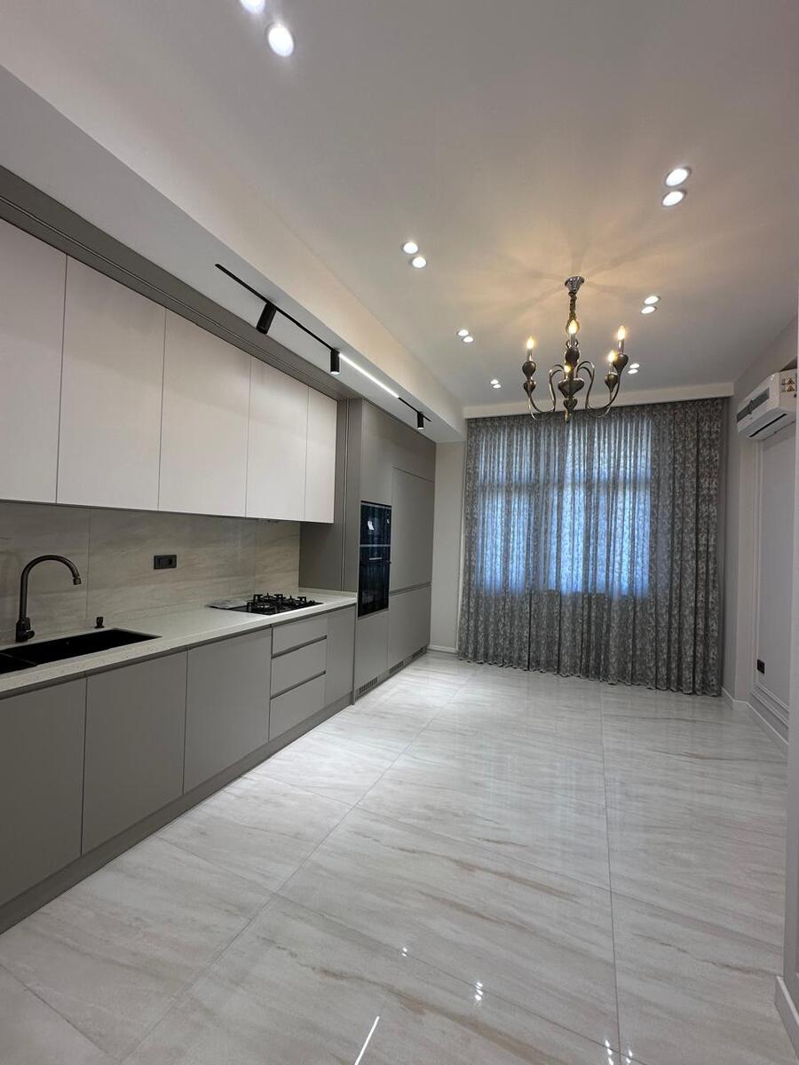 Satılır 4 otaqlı yeni tikili 175 m² — Mənzil, Bakı (7)