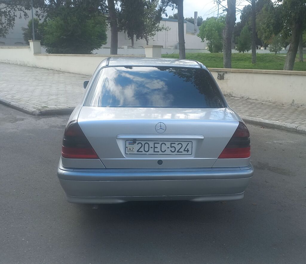 Mercedes-Benz C-Sinif sedan (W202), gümüş rəng. - Kuzov: 4 qapılı 20-EC-524 — Avtomobillər, Gəncə (7)
