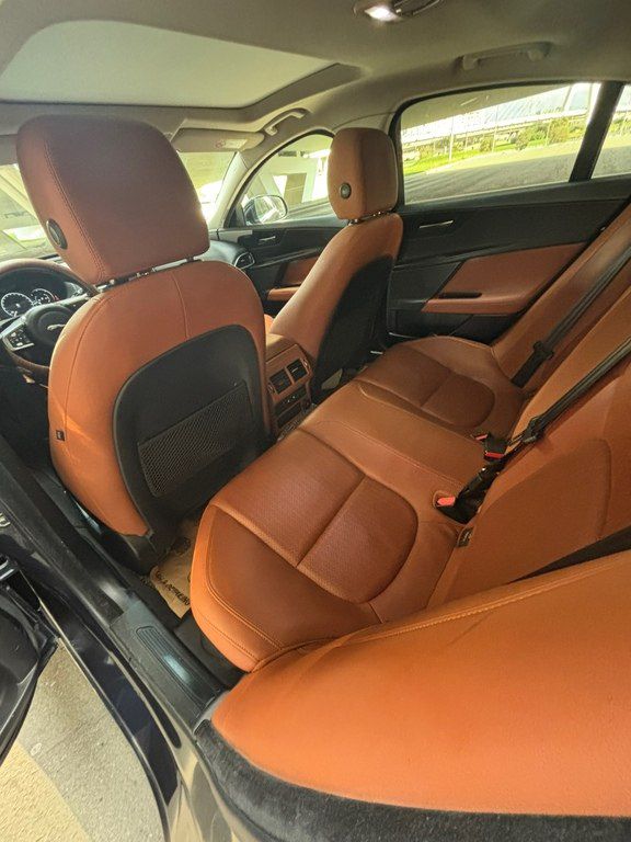 Jaguar XE, 2.0 L, 2018 il, 118 000 km — Avtomobillər, Bakı (10)