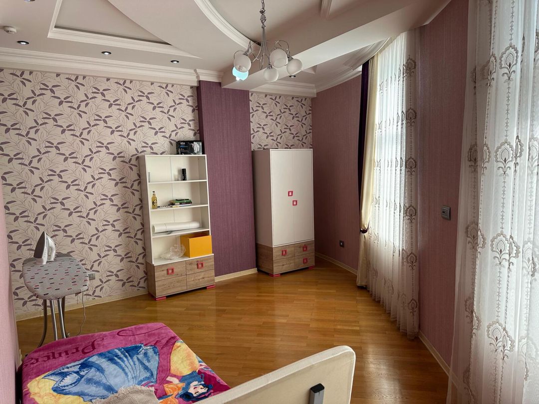 İcarəyə verilir 4 otaqlı yeni tikili 195 m² — Mənzil, Bakı (7)
