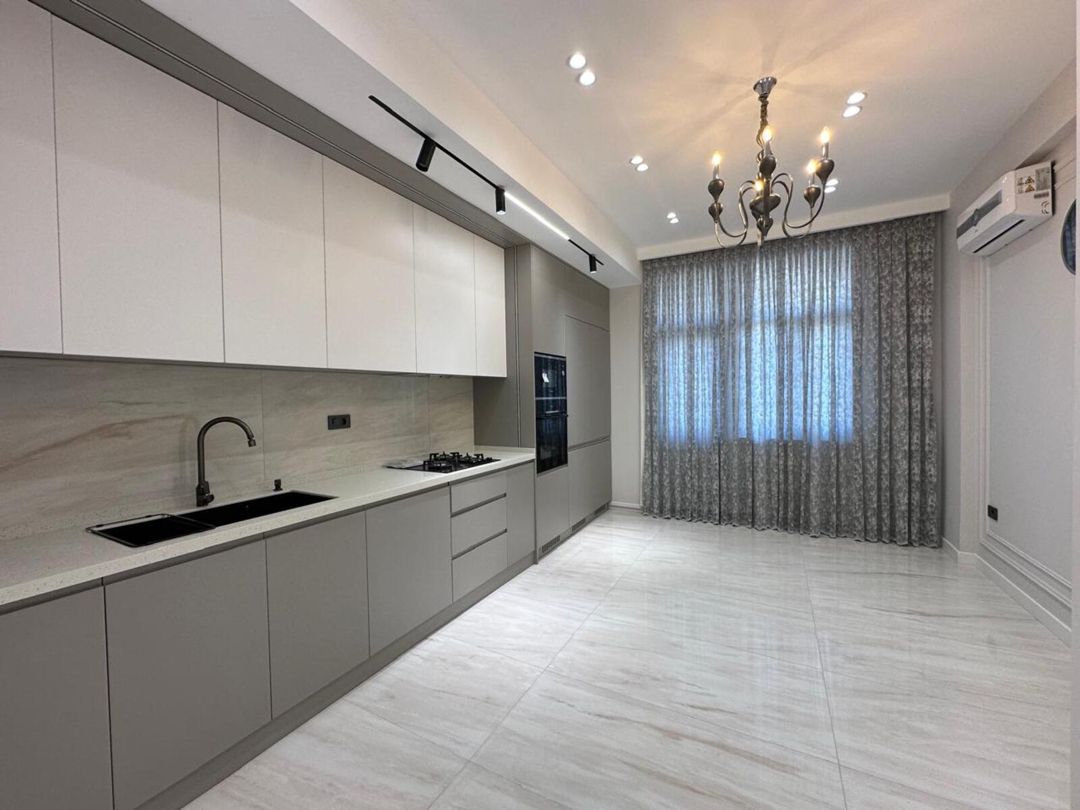 Satılır 4 otaqlı yeni tikili 175 m² — Mənzil, Bakı (6)