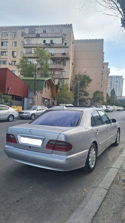 Mercedes E 270, 2.7 L, 2001 il, 630 000 km — Avtomobillər, Bakı (4)