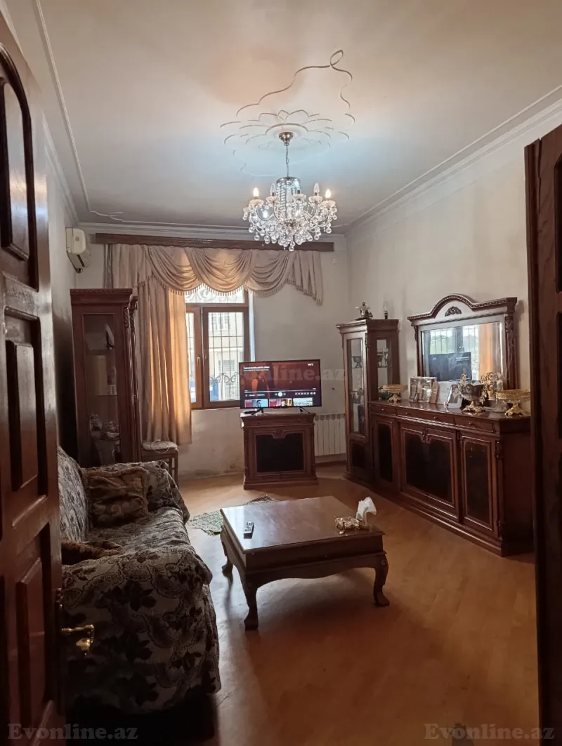 Satılır 3 otaqlı Mənzil Köhnə tikili 99 m² Bakı, Binəqədi r., Avtovağzal m., Biləcəri — Bakı