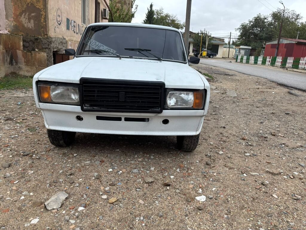 VAZ (Lada) 2107: 1.6 l 2003 il 136000 km Hetçbek 10-HC-493 — Avtomobillər, Sumqayıt