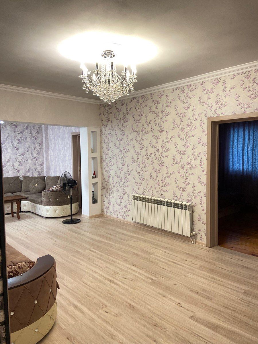 Həyət evi, Babək pr — Ev, villa, Bakı (2)