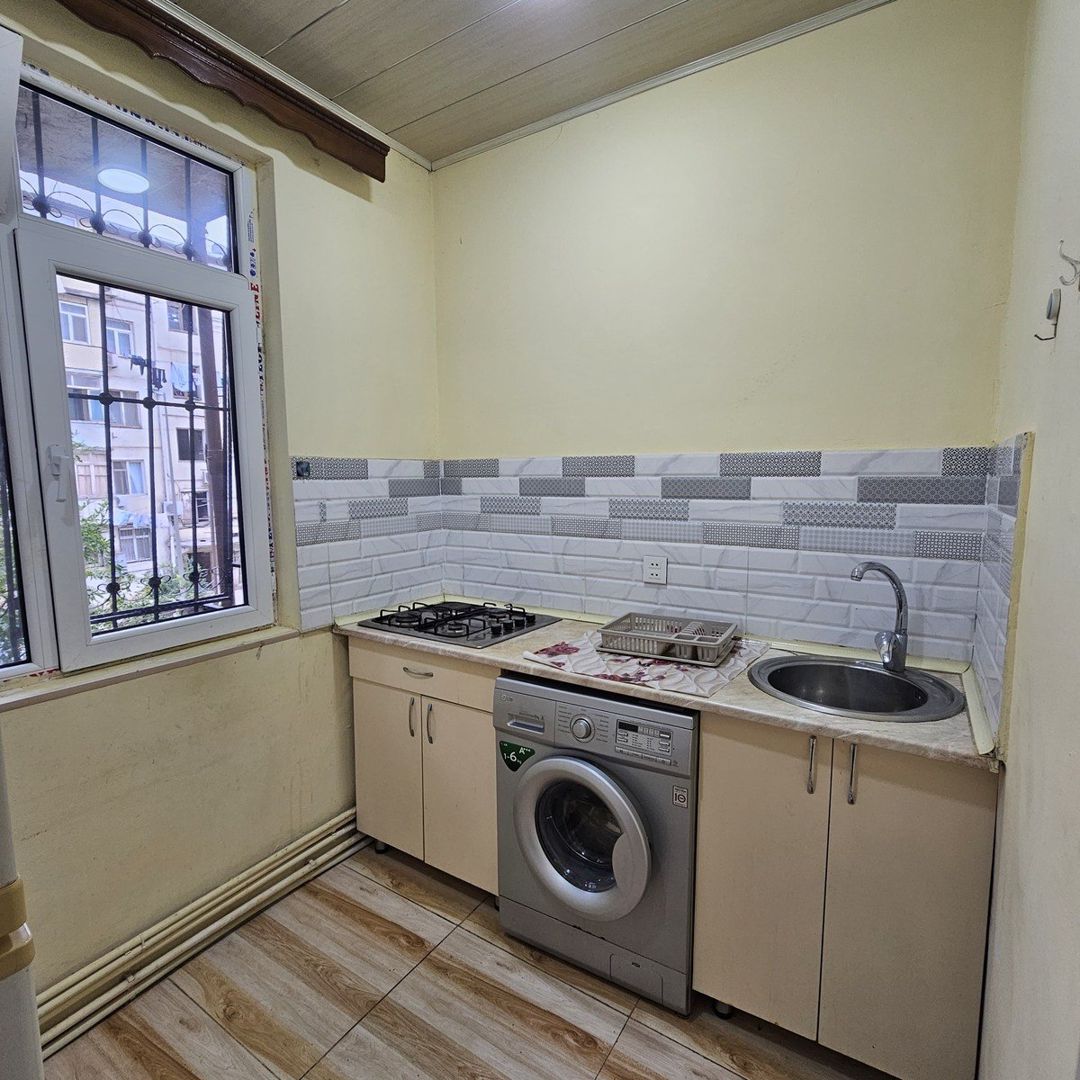 İcarəyə verilir 2 otaqlı köhnə tikili 40 m² — Mənzil, Bakı (3)