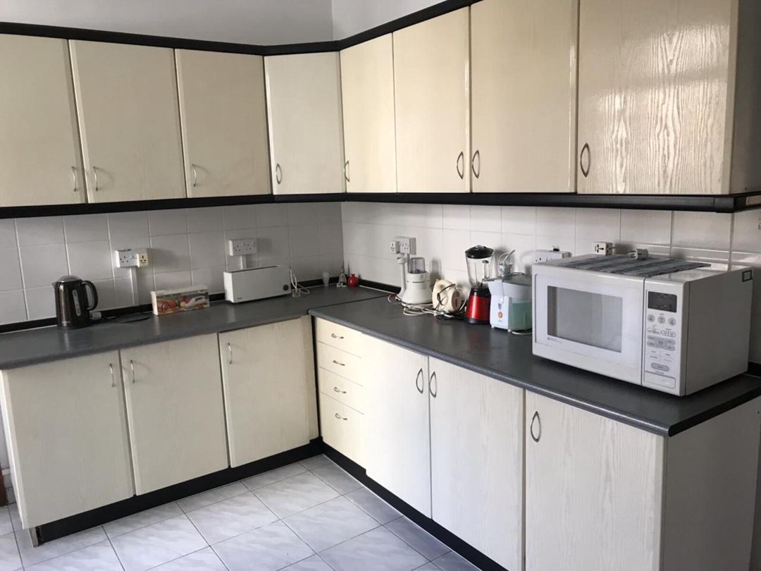 İcarəyə verilir 3 otaqlı köhnə tikili 115 m² — Mənzil, Bakı (10)