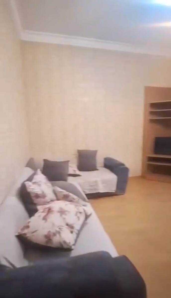 İcarəyə verilir 3 otaqlı köhnə tikili 105 m² — Mənzil, Bakı (2)