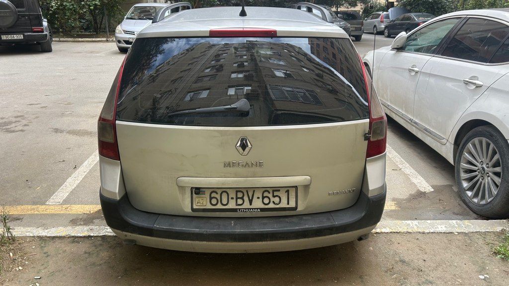 Renault Megane, 1.5 L, 2006 il, 400 000 km 60-BV-651 — Avtomobillər, Bakı (2)