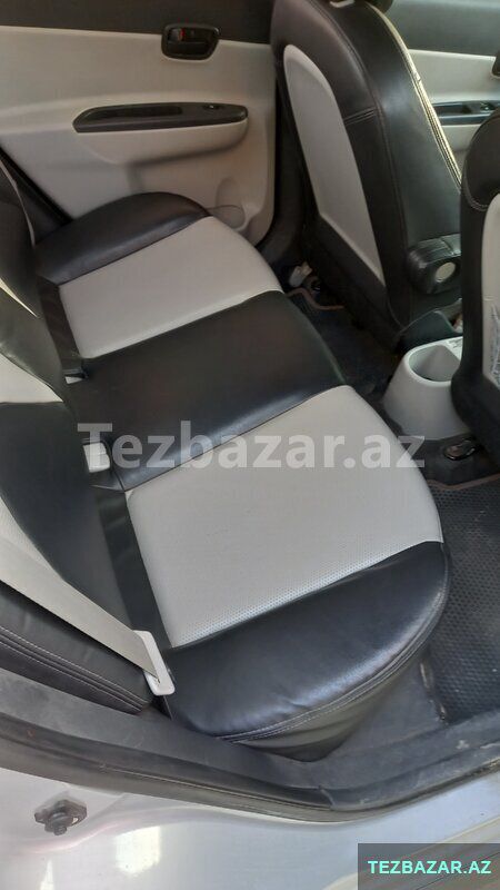 Satılır Hunday Verna — Bakı