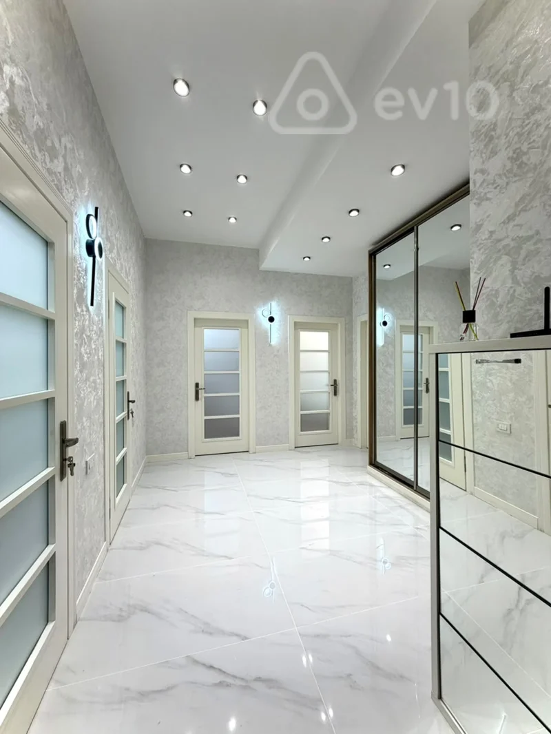 3 otaqlı mənzil, 107 m², Salamzade kucesi — Mənzil, Bakı (12)