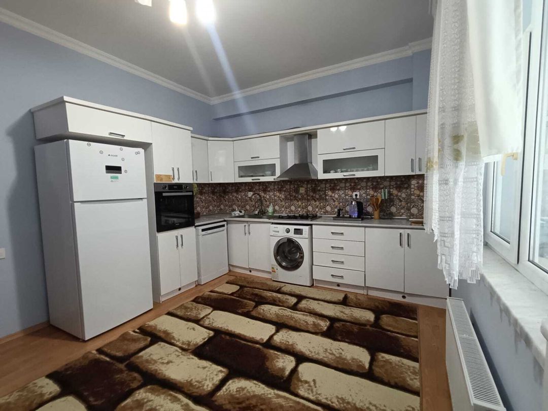 İcarəyə verilir 3 otaqlı yeni tikili 140 m² — Mənzil, Bakı (9)