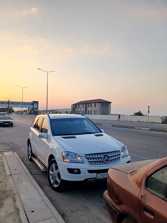 Mercedes ML 350 4MATIC, 3.5 L, 2007 il, 220 000 km 50-DZ-757 — Avtomobillər, Bakı (2)