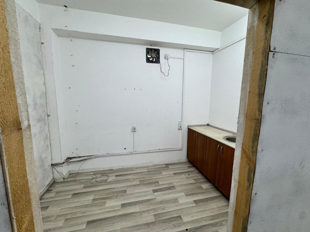 İcarəyə verilir obyekt 240 m² — Əmlak, Bakı (10)