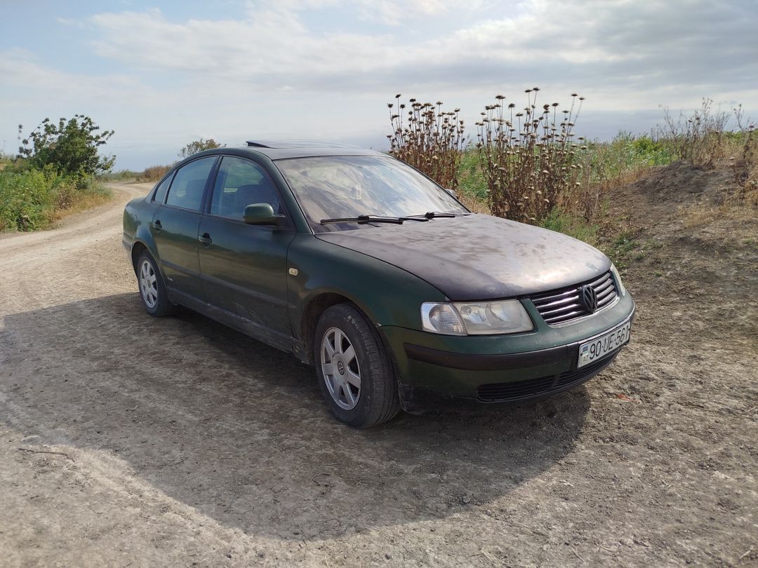 Volkswagen Passat, 1997 il 90-UE-561 — Avtomobillər, Bakı (4)