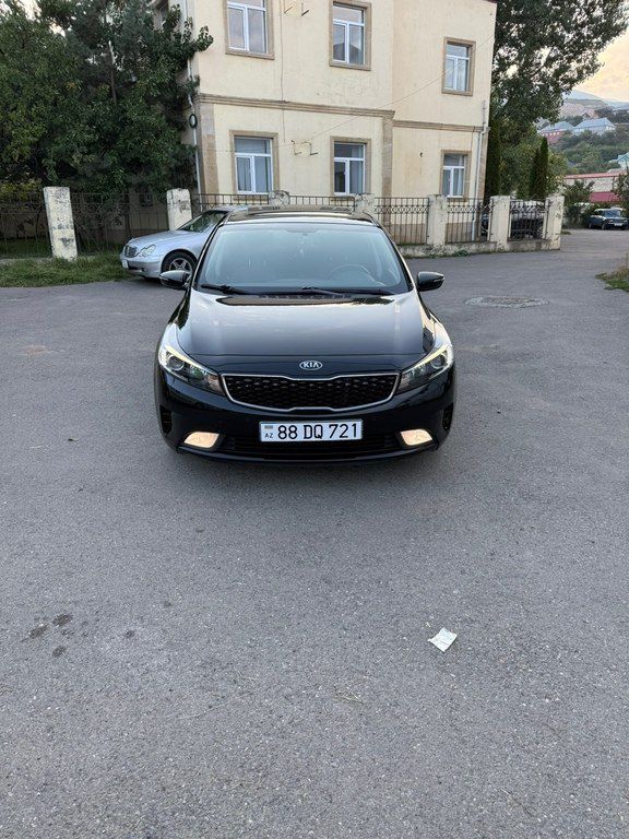 Kia K3, 1.6 L, 2017 il, 238 000 km 88-DQ-721 — Avtomobillər, Gədəbəy