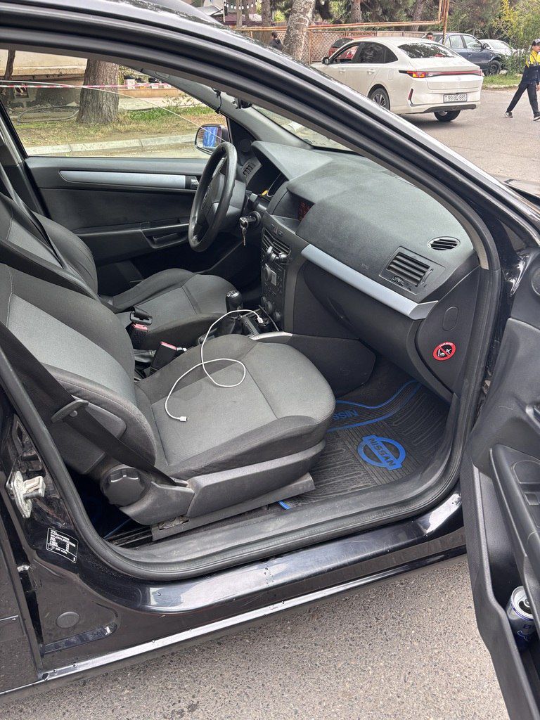 Opel Astra, 1.4 L, 2005 il, 300 000 km 77-HA-547 — Avtomobillər, Bakı (8)