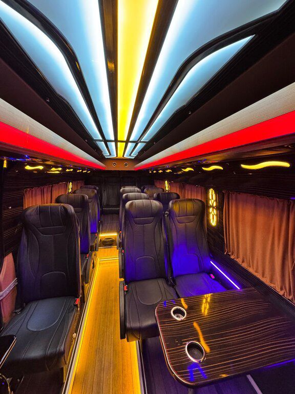 Mercedes Sprinter 516, 2.2 L, 2018 il, 430 000 km 77-DM-844 — Avtomobillər, Bakı (2)
