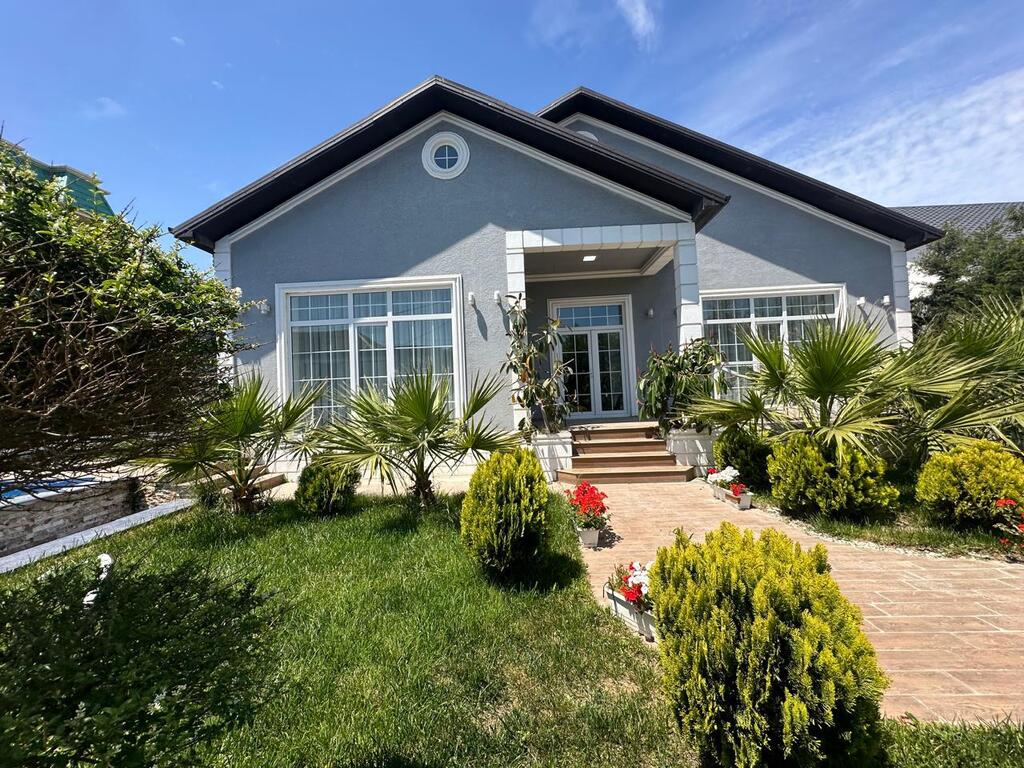 Satılır 5 otaqlı həyət evi/bağ evi 220 m² — Ev, villa, Bakı (3)