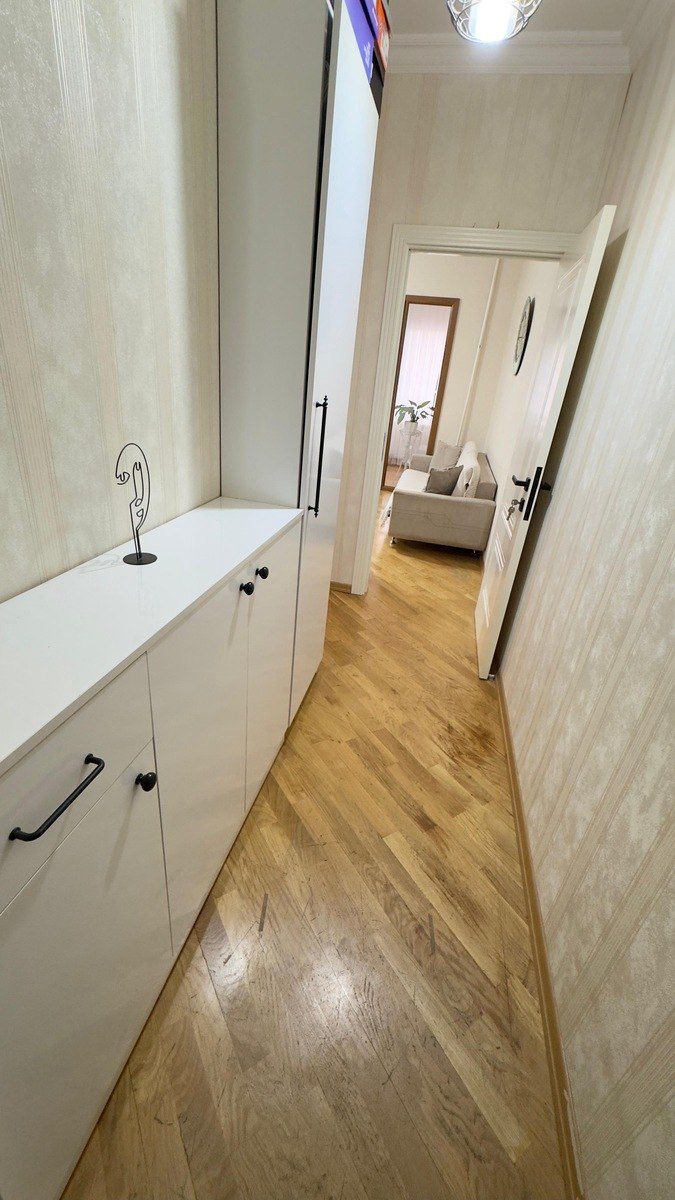 Satılır 2 otaqlı köhnə tikili 55 m² — Mənzil, Bakı (9)