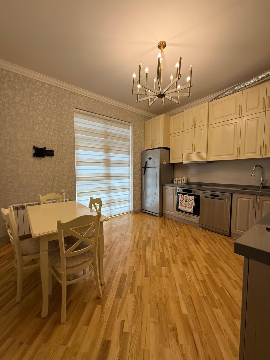 İcarəyə verilir 3 otaqlı yeni tikili 150 m² — Mənzil, Bakı (12)