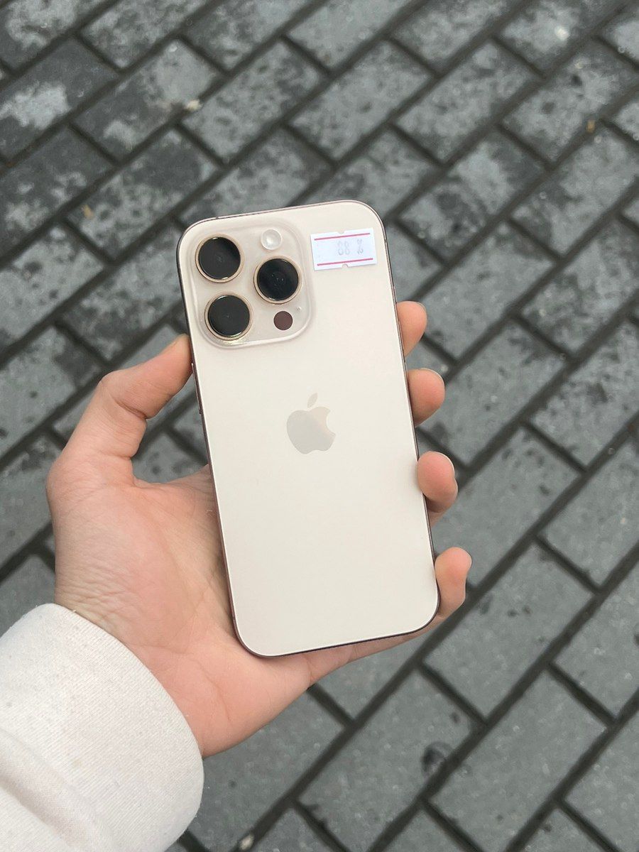 Apple iPhone 16 Pro Desert Titanium 128GB/8GB — Smartfonlar, Quba