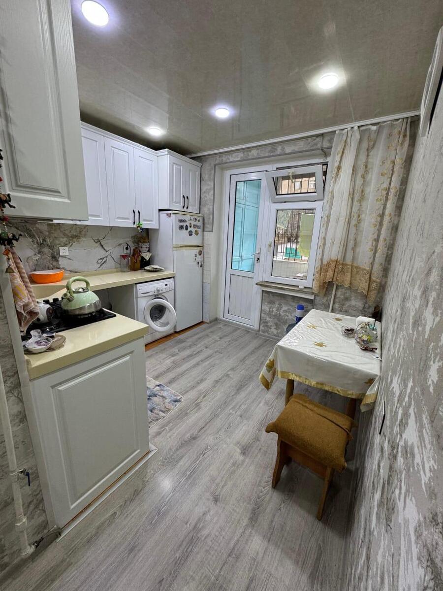 İcarəyə verilir 3 otaqlı köhnə tikili 85 m² — Mənzil, Bakı (10)
