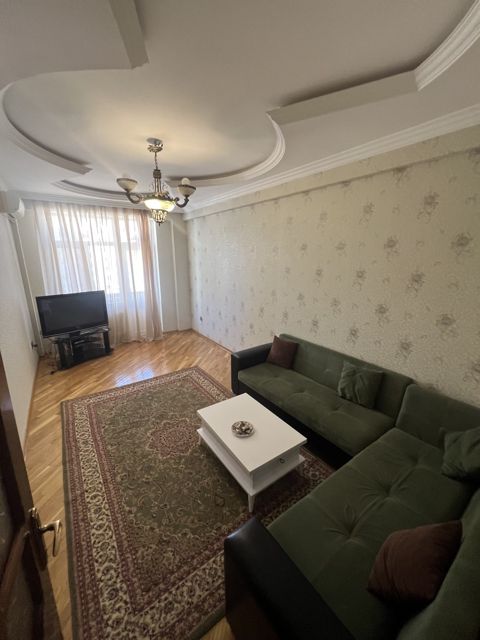2-otaqlı yeni tikili kirayə verilir, 28 May m., 85 m² — Bakı