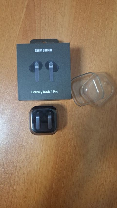 Samsung Galaxy Buds4 Pro — Bakı