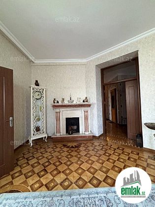 Satılır 4 otaqlı 120 m² köhnə tikili 28 May m — Mənzil (5)