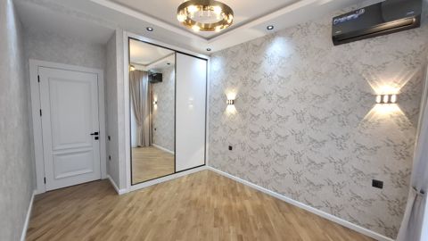 Satılır 2 otaqlı yeni tikili 72 m² — Bakı