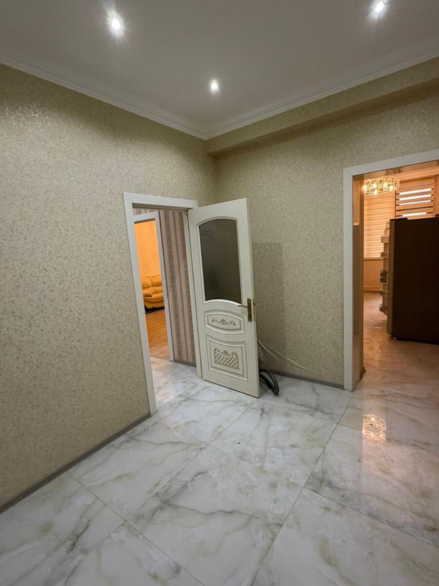 Satılır 4 otaqlı yeni tikili 190 m² — Mənzil, Bakı (8)
