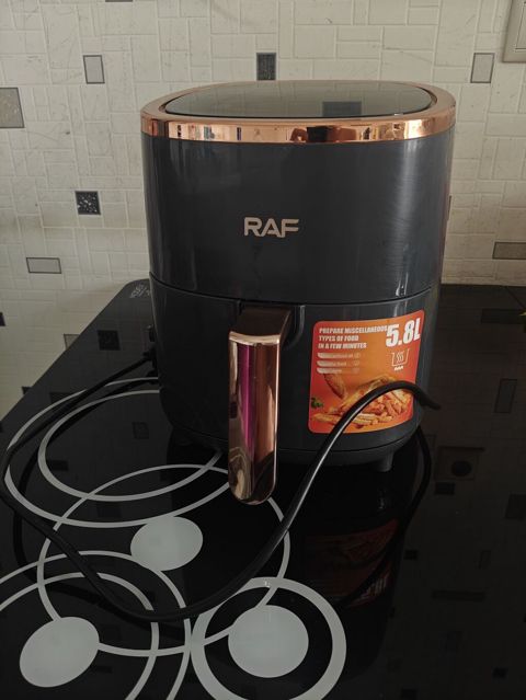 Multibişirici Raf, 5-5,9 l, İşlənmiş, Ünvandan götürmə — Bakı