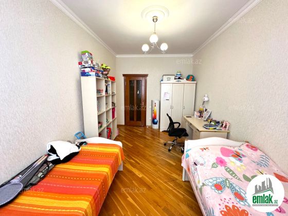 Satılır 4 otaqlı 210 m² yeni tikili 20 yanvar m — Mənzil (10)
