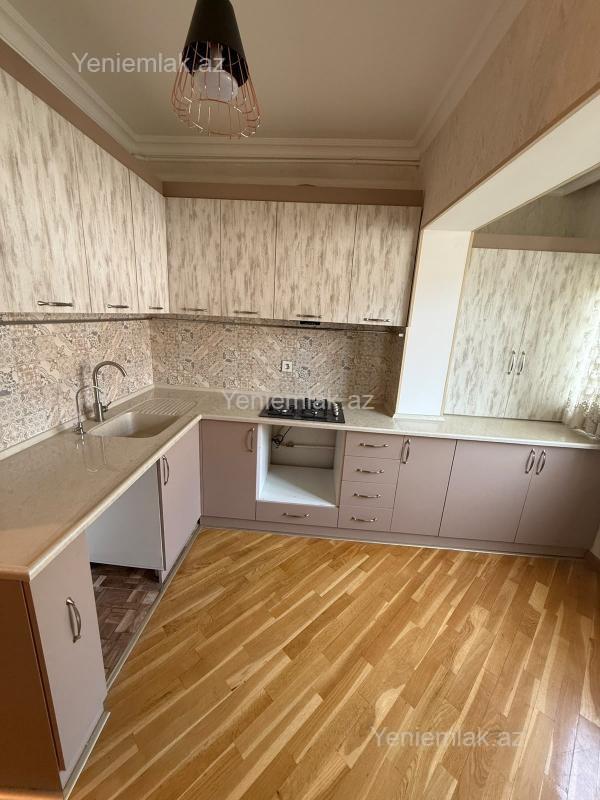 Satılır 2 otaqlı Bina evi menzil (Köhnə tikili), 65 m², Nərimanov rayonu — Mənzil, Bakı (12)