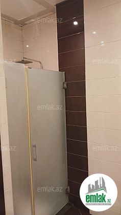 Satılır 4 otaqlı 163 m² yeni tikili 8 Noyabr m — Mənzil (8)