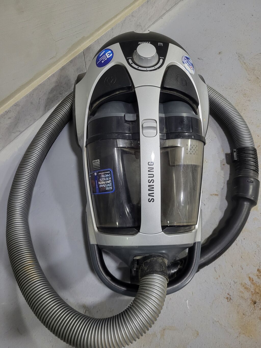Samsung tozsoran – 2200W güc Xüsusiyyətlər: - Güclü 2200W mühərrik — Tozsoran, Bakı