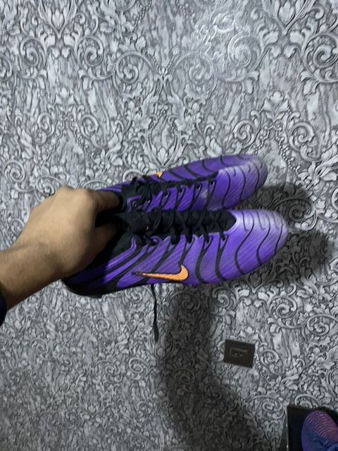 Məhsul: Futbol butsası (qazon üçün) - Model: Nike (logolu), sürət və — 30 ₼ · Şirvan · Top oyunları Məhsul: Futbol butsası (qazon üçün) - Model: Nike (logolu), sürət və — Şirvan